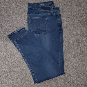 Calvin Klein Curvy Skinny Jeans